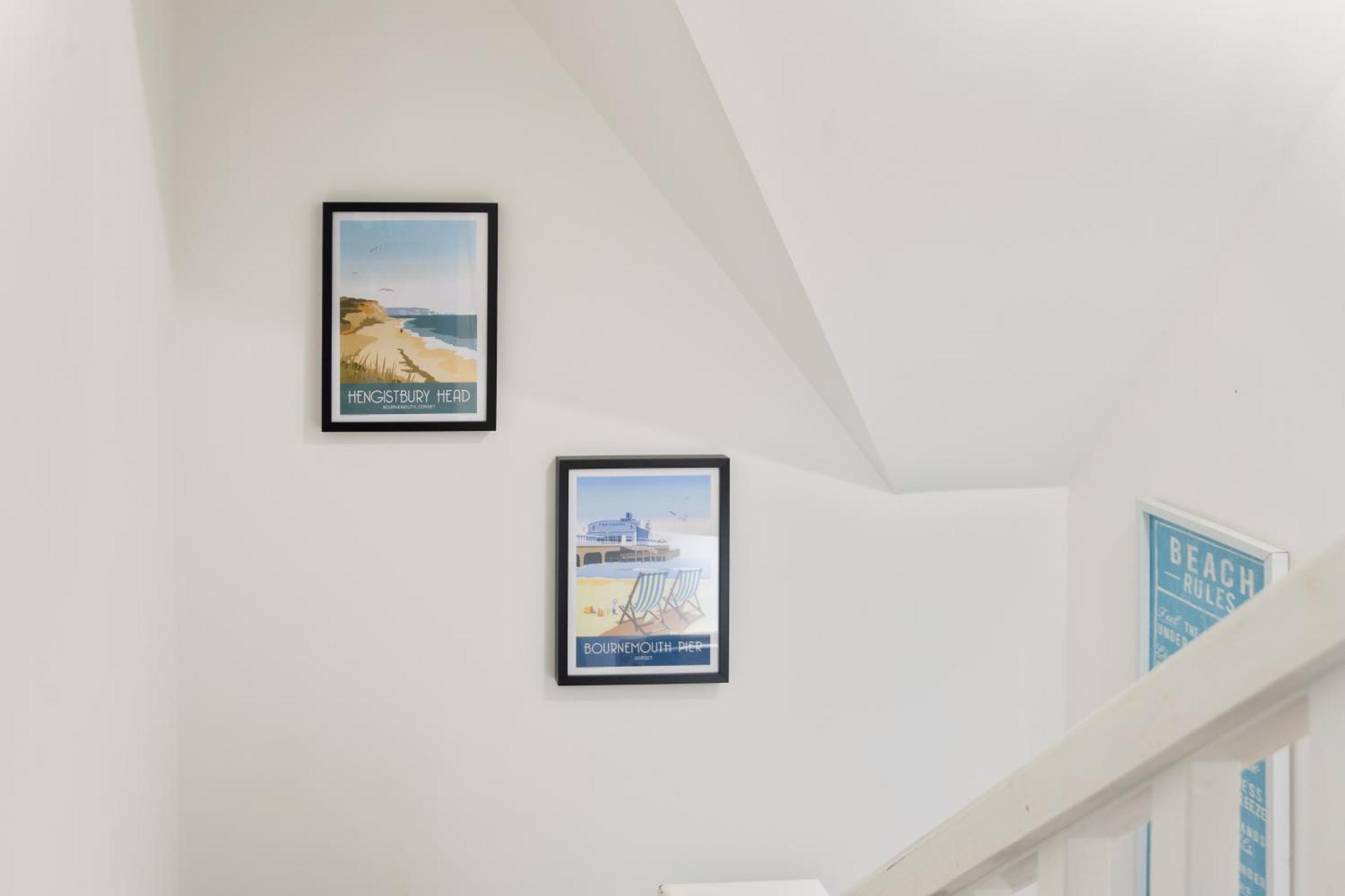 Large, Newly Renovated, Three Bedroom Town Centre Split Level Apartment With Free Parking, Sleeps Seven - Walking Distance To Beach Bournemouth Luaran gambar